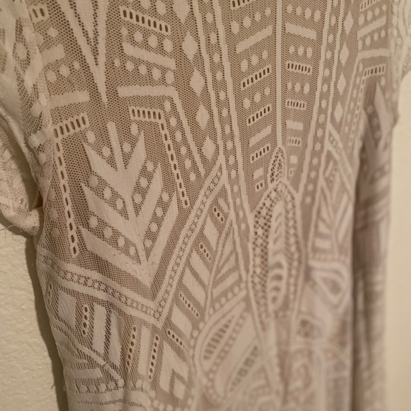 White lacy dress - Picture 7 of 7